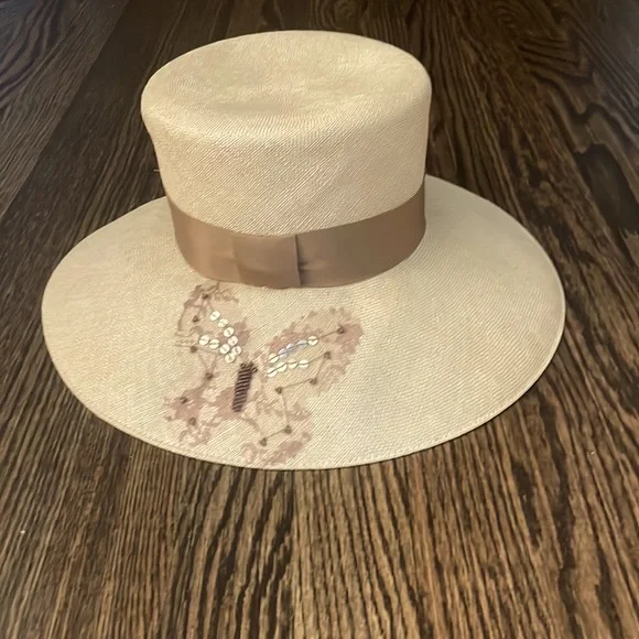 Louise Green | Accessories | Louise Green Straw Hat | Poshmark display picture 1